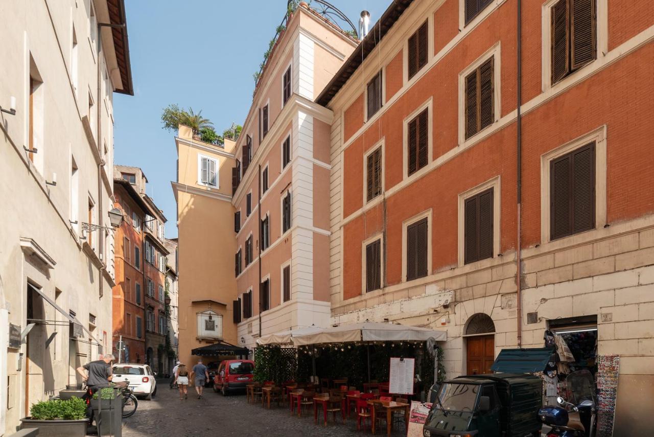 Апартаменты Piazza Navona Petite House Рим Экстерьер фото
