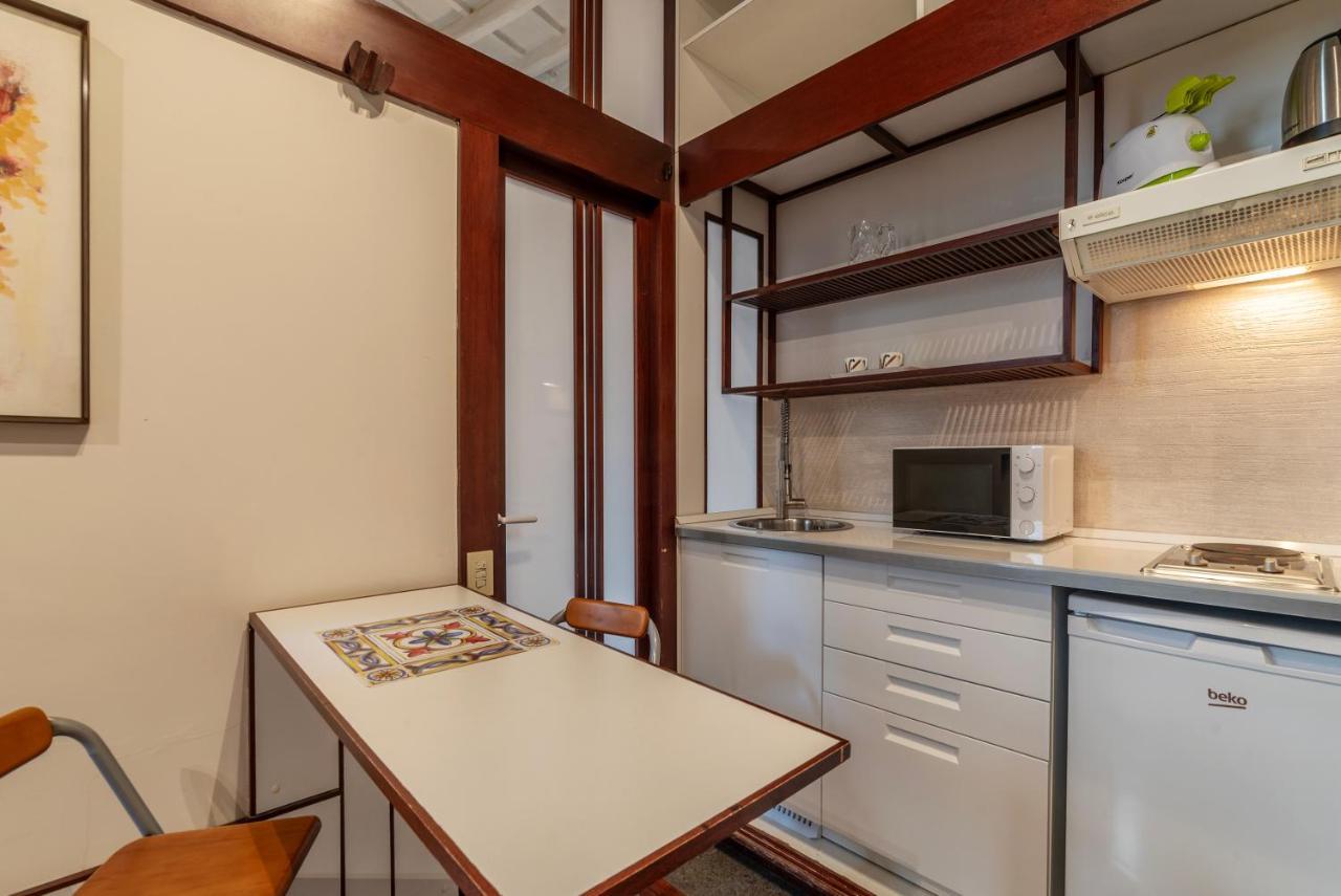 Апартаменты Piazza Navona Petite House Рим Экстерьер фото